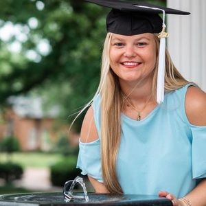 Meet your Posher, Meg k